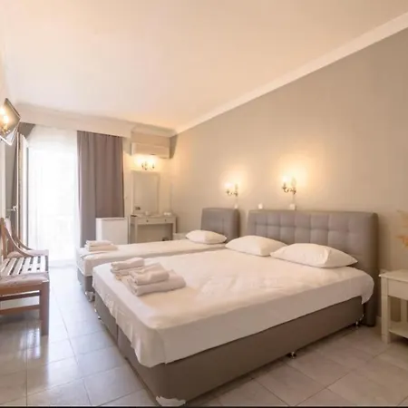Mironi Hotel 2*